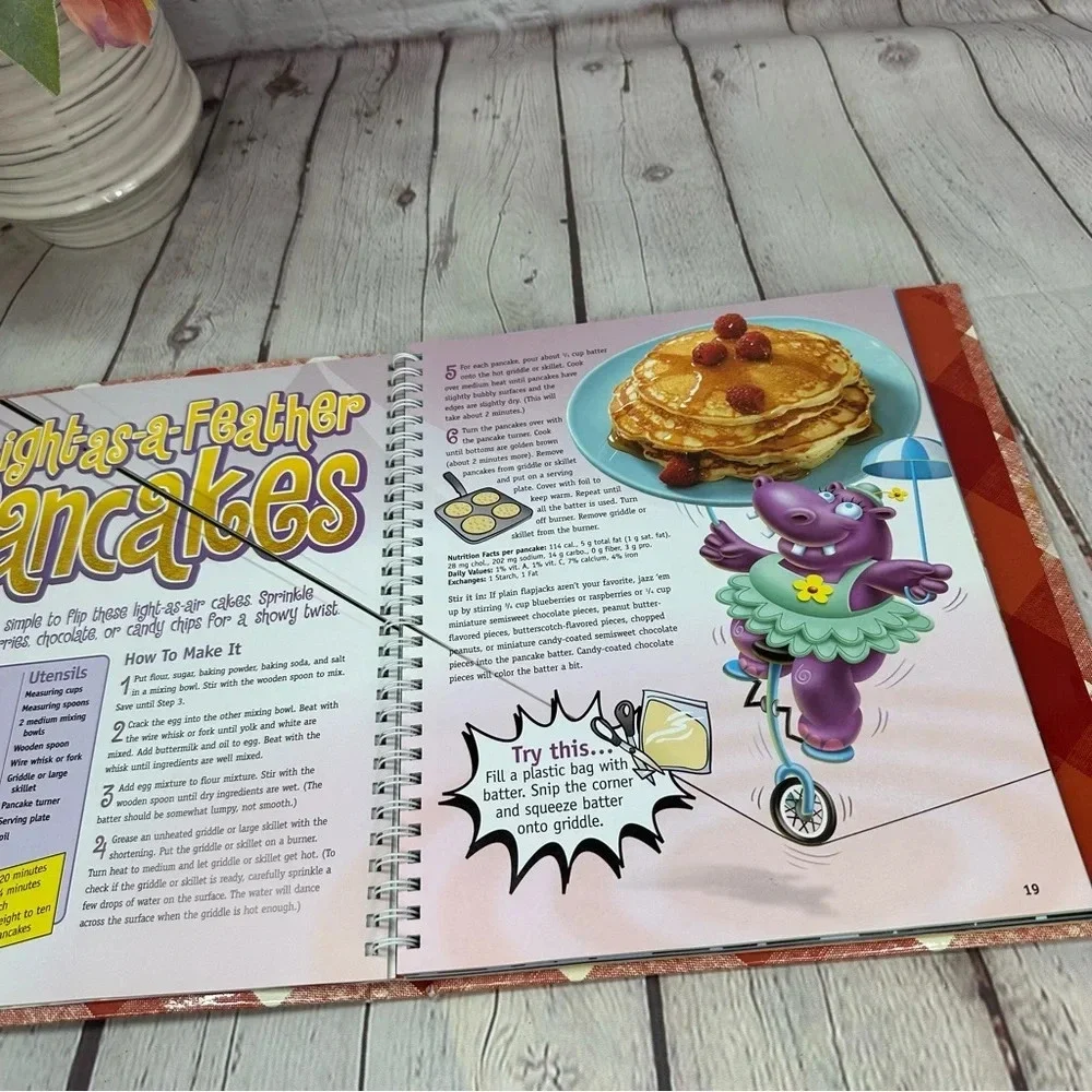 2004 better homes and gardens new junior cookbook